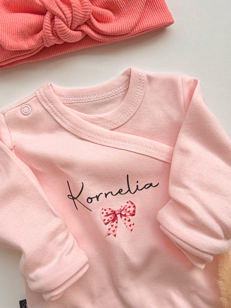 Body kopertowe imię z kokardką