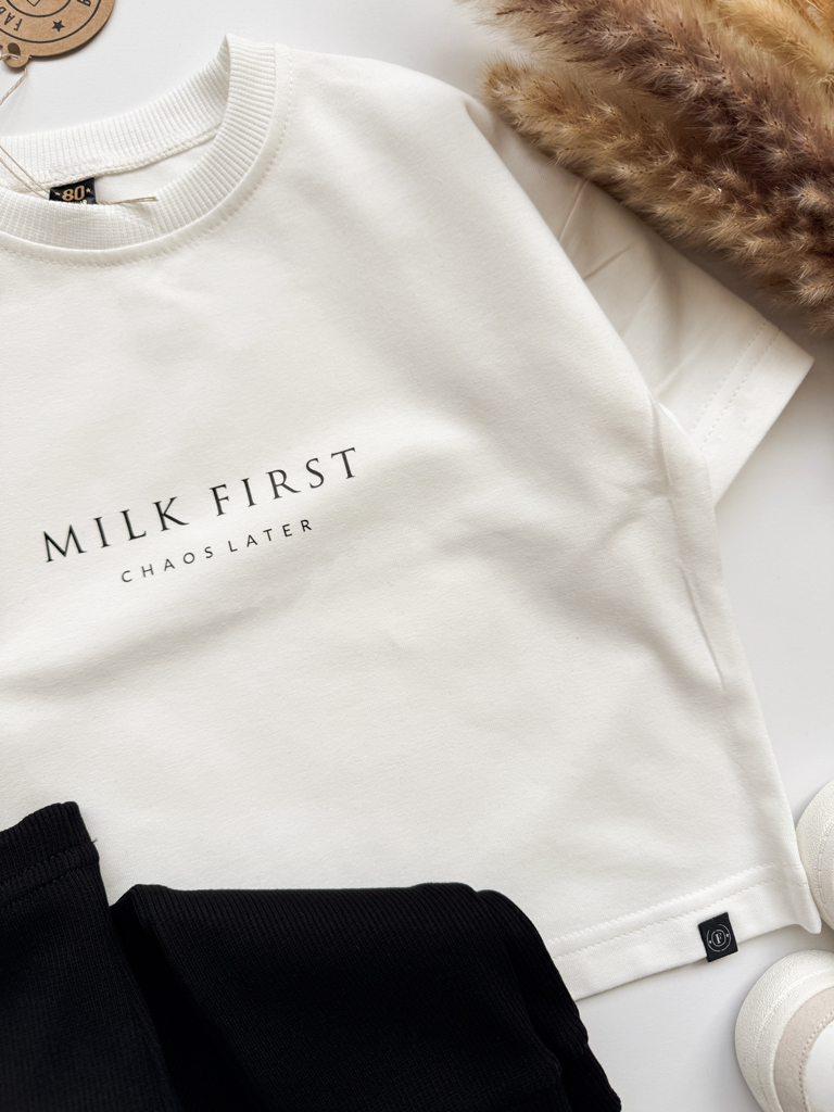 Koszulka dziecięca z nadrukiem milk first chaos later
