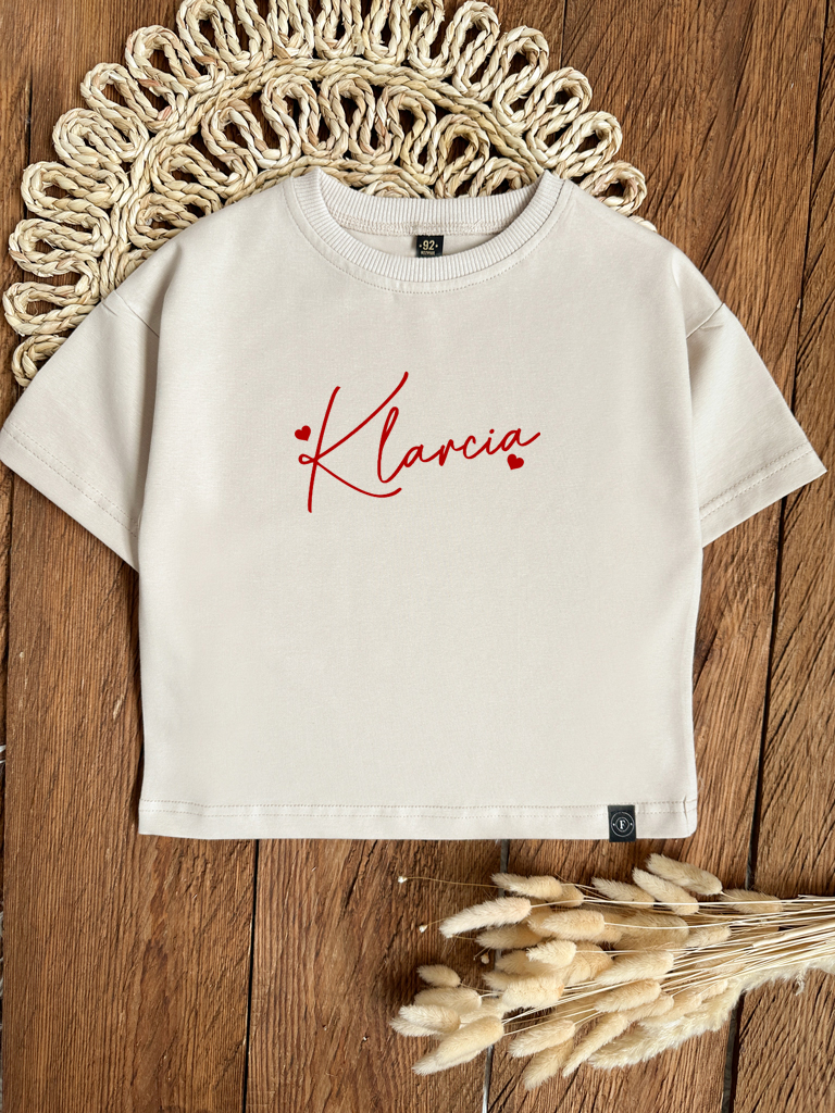 Koszulka dziecięca imię z serduszkami