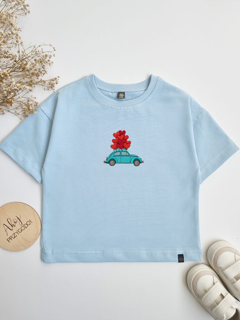 Koszulka dziecięca samochód z serduszkami