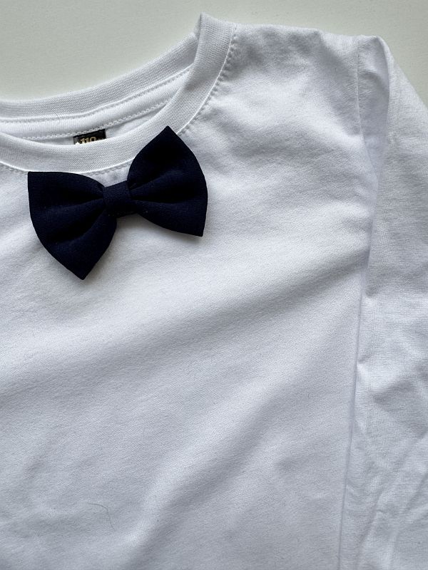 Koszulka z muchą z długim rękawem rozmiar 110