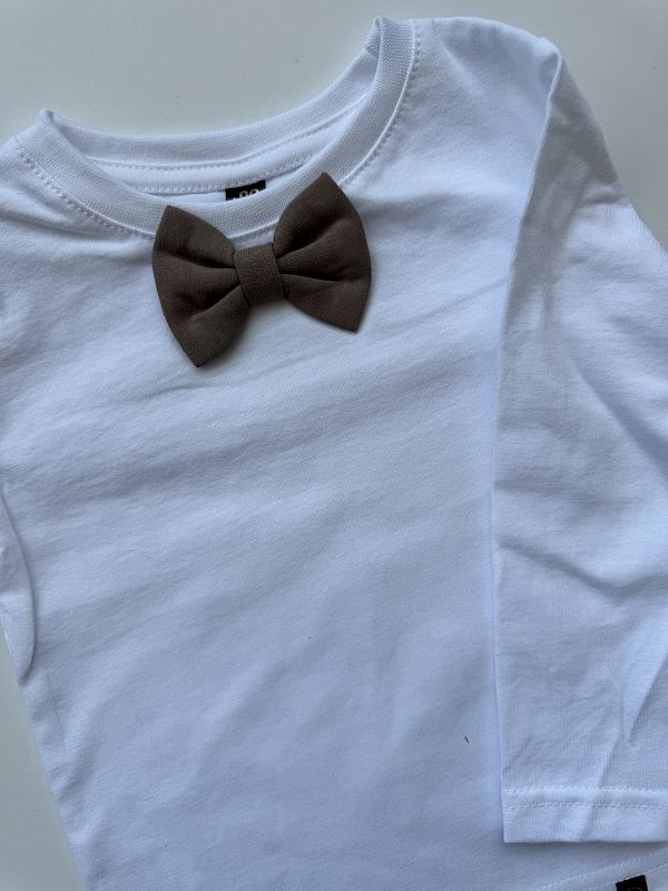 Koszulka biała z długim rękawem z muchą rozmiar 86