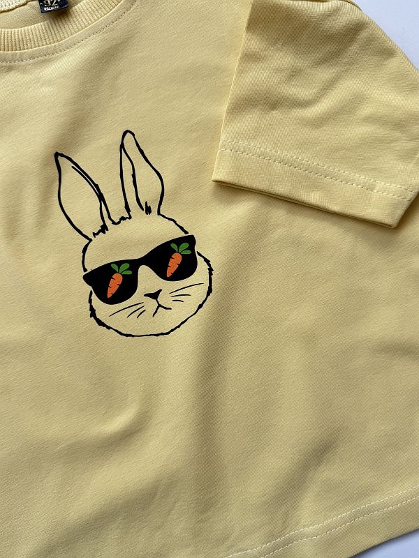 Koszulka żółta z zającem z marchewkami rozmiar 92