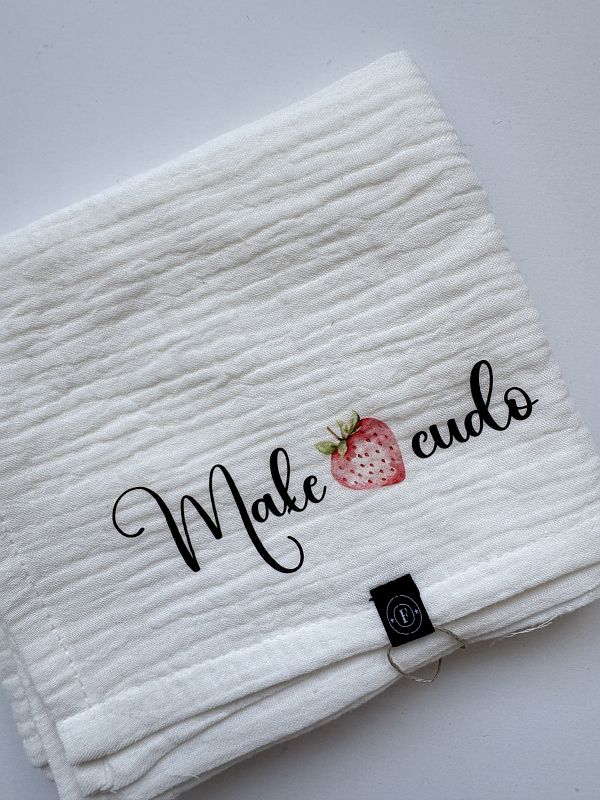 Pielucha muślinowa małe cudo truskawka