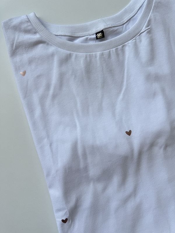 Koszulka damska z serduszkami perłowymi rozmiar XXL