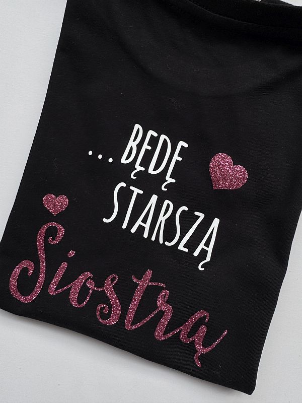Koszulka czarna z krótkim rękawem dwustronny nadruk mam sekret będę starszą siostrą rozmiar 134