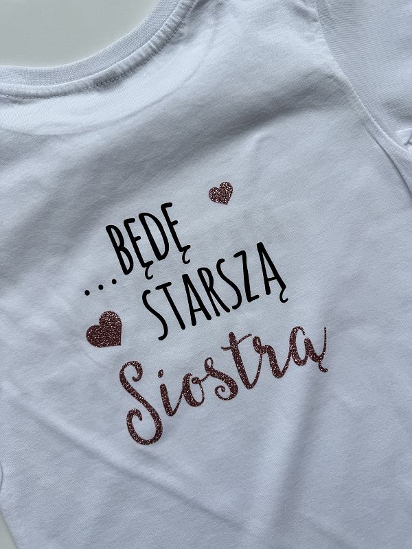 Koszulka biała z krótkim rękawem dwustronny nadruk mam sekret będę starszą siostrą rozmiar 128