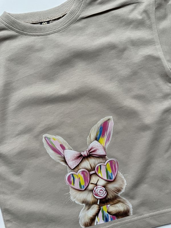 Koszulka beżowa z krótkim rękawem króliczek w okularach rozmiar 98