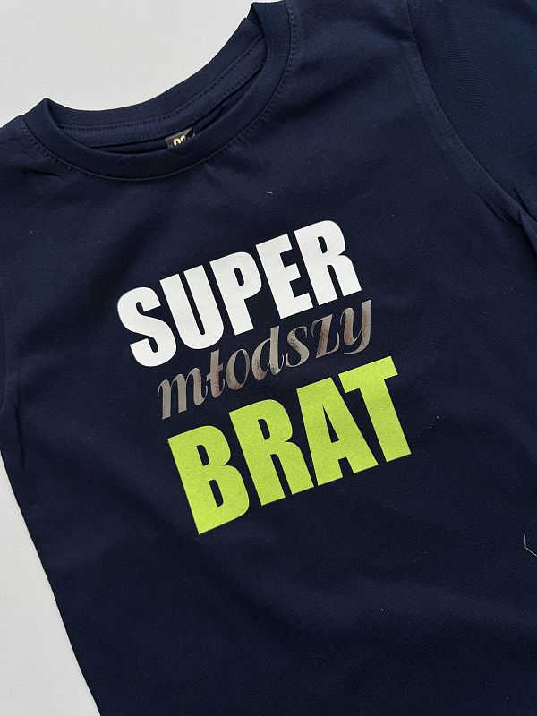 Koszulka granatowa z krótkim rękawem super młodszy brat rozmiar 98