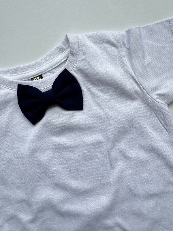 Koszulka biała  z krótkim rękawem z muchą rozmiar 92