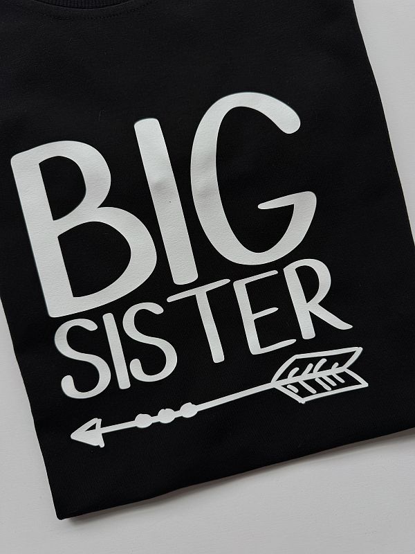 Koszulka czarna z krótkim rękawem big sister rozmiar 146