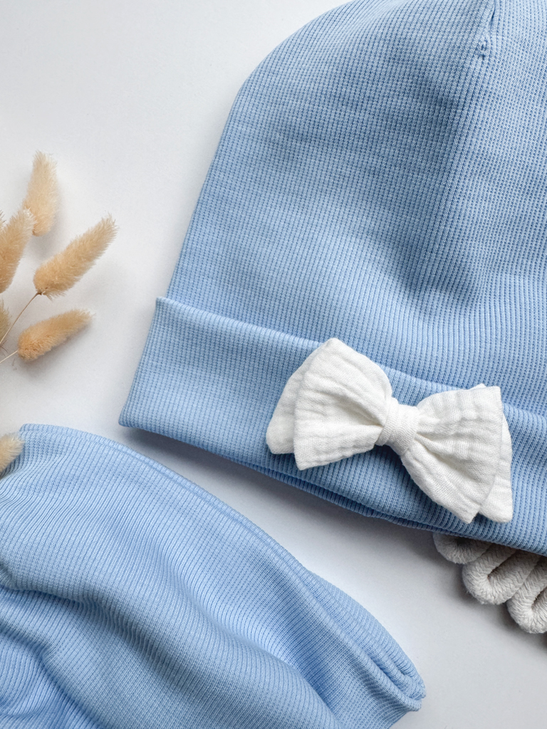 Czapka dla dziecka z kokardą + komin