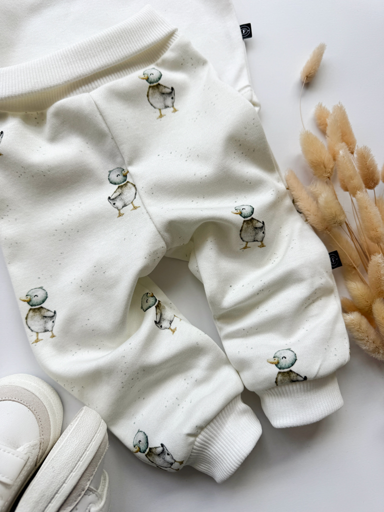 Spodnie niemowlęce kaczuszki
