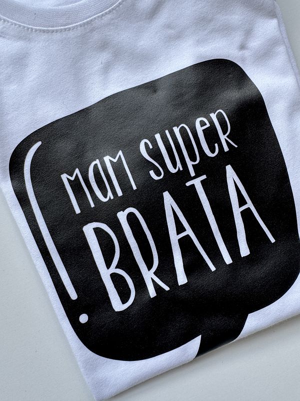 Koszulka biała z krótkim rękawem mam super brata rozmiar 140