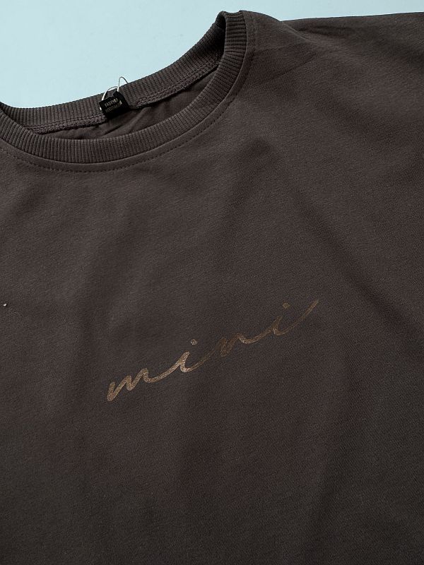 Koszulka czekoladowa z krótkim rękawem mini rozmiar 128