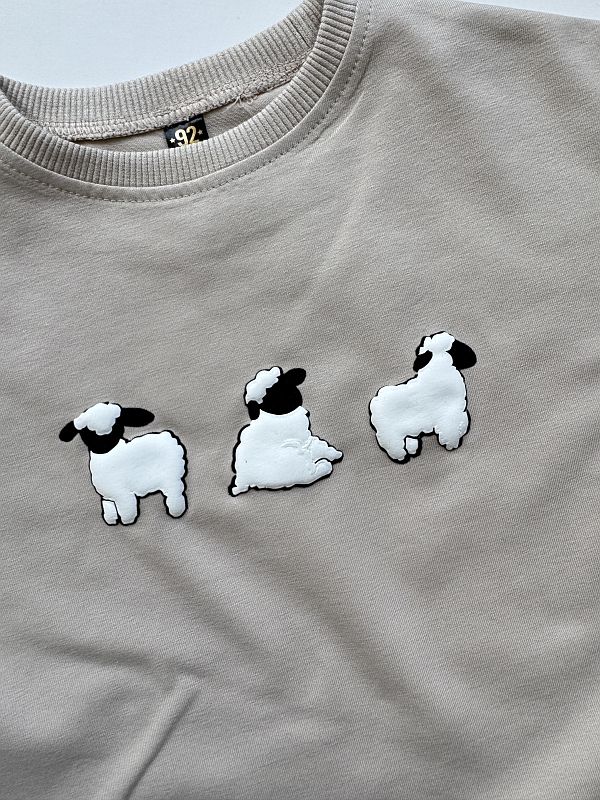 Koszulka beżowa z krótkim rękawem baranki rozmiar 92