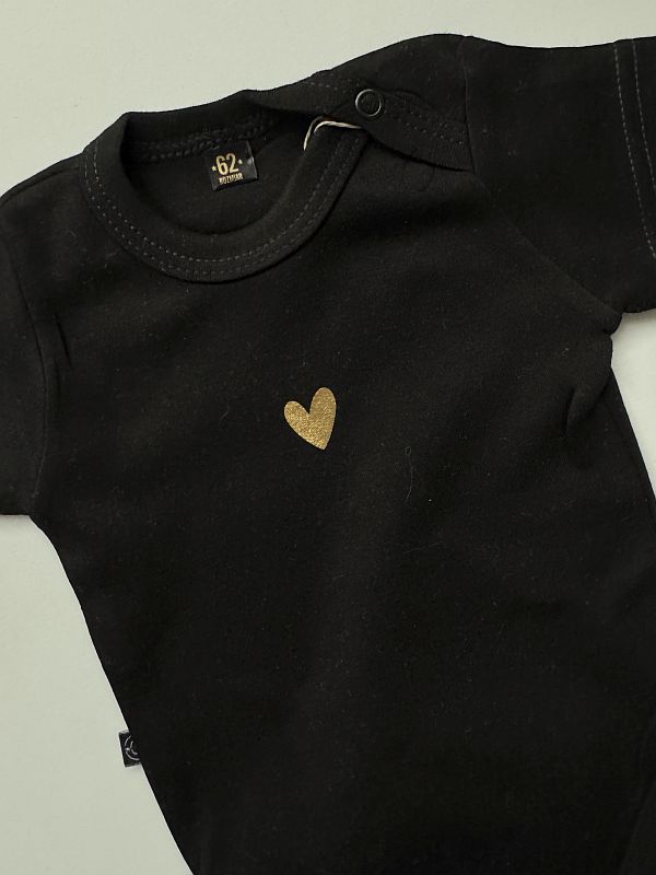 Body czarne z króykim rękawem złote serduszko rozmiar 62