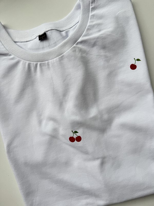 Koszulka damska biała wisienki rozmiar oversize