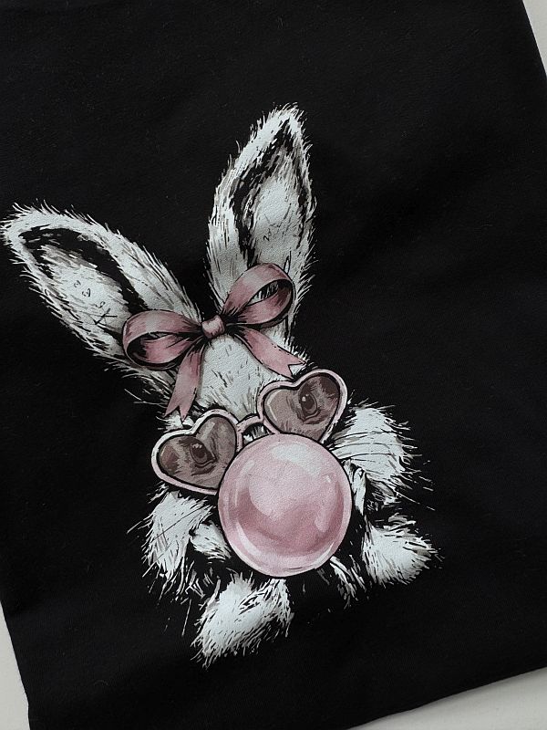 Koszulka czarna z krótkim rękawem królik z gumą balonową rozmiar 152