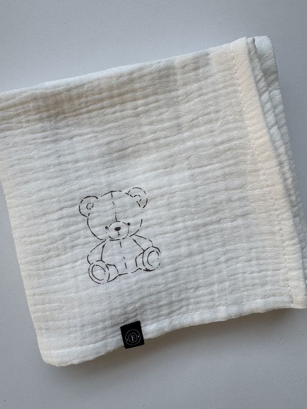 Pieluszka muślinowa z misiem