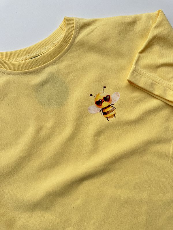 Koszulka żółta z krótkim rękawem pszczółka rozmiar 110