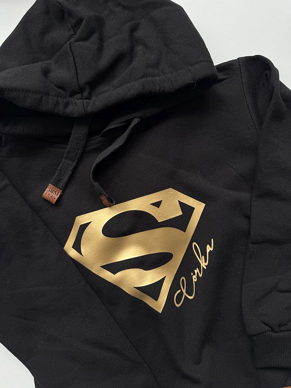 Czarna bluza z kapturem super córka rozmiar 104