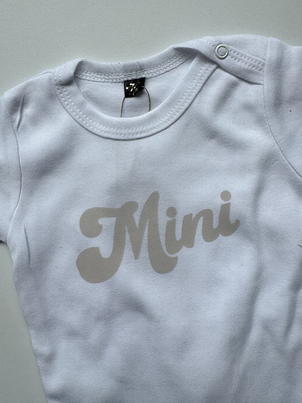 Body białe z krótkim rękawem mini rozmiar 74