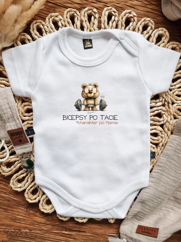 Body niemowlęce bicepsy po tacie, charakter po mamie