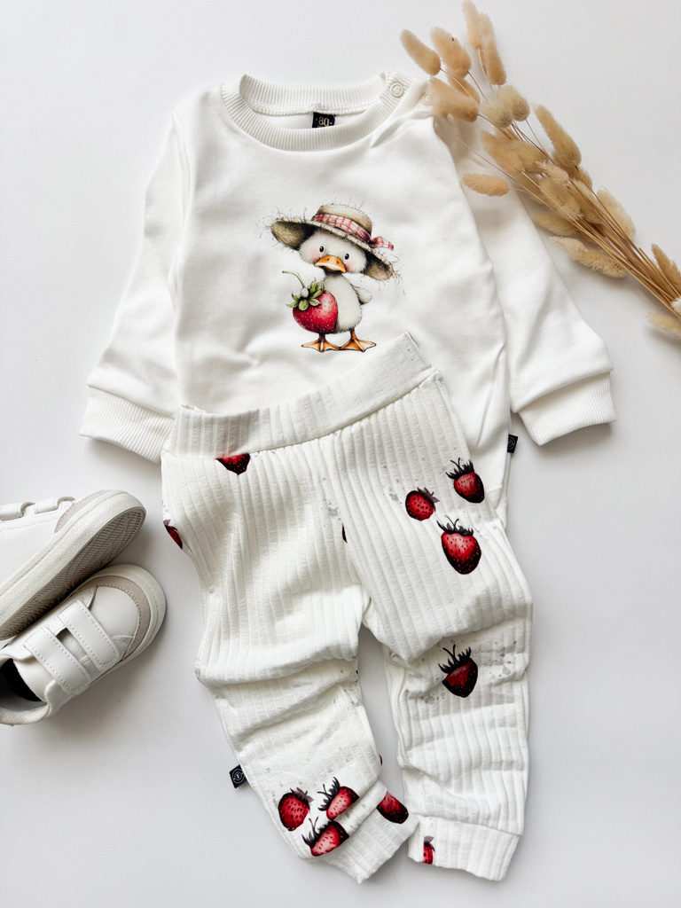 Komplet dla niemowlaka truskawki (body + spodnie)