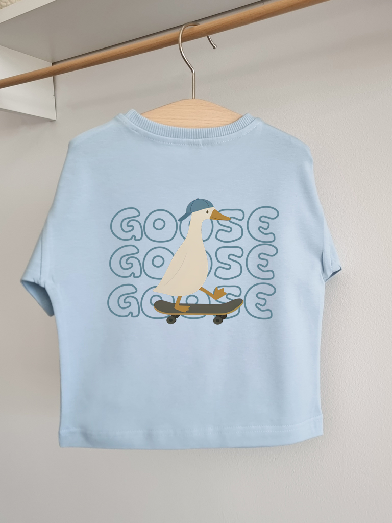 Koszulka dziecięca gąska na deskorolce