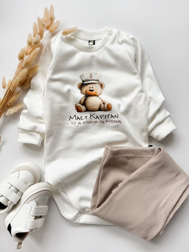 Body niemowlęce mały kapitan