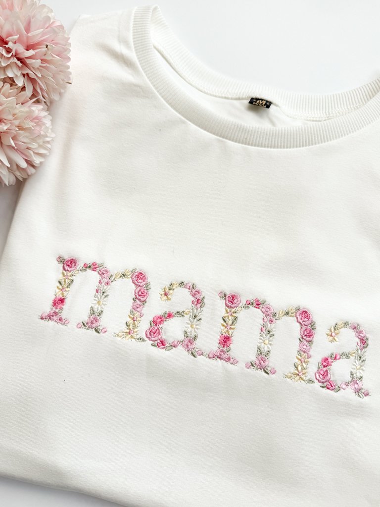 Koszulka damska ecru z kolorowym haftem mama