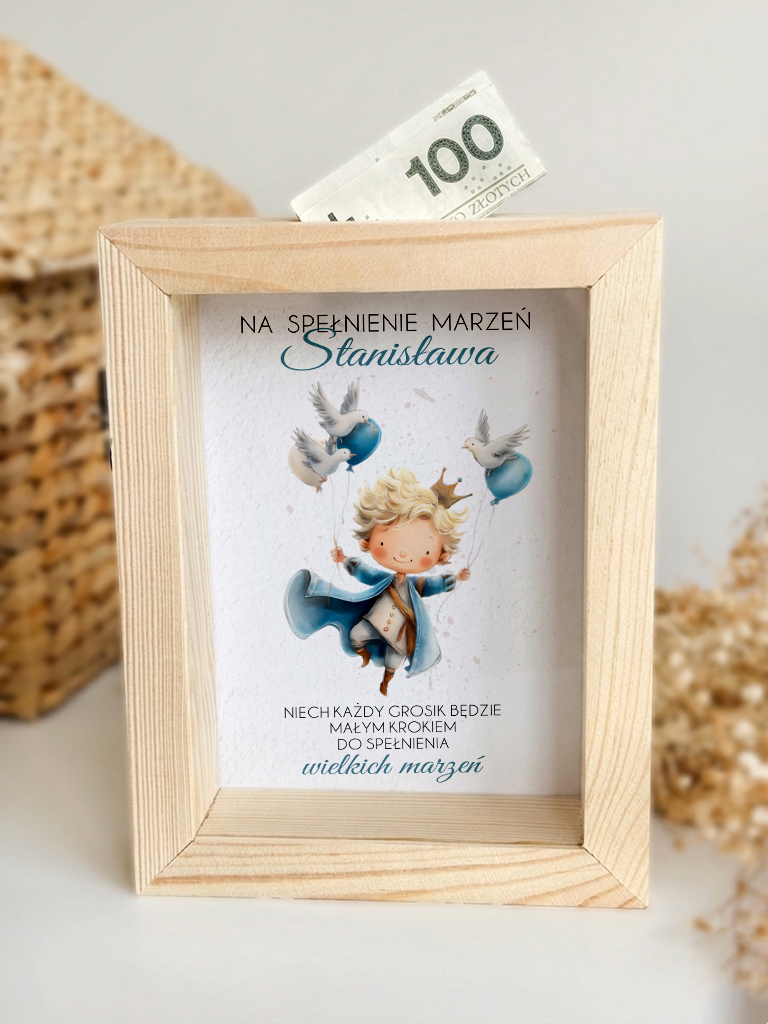 Skarbonka dla chłopca w dniu Komunii Świętej