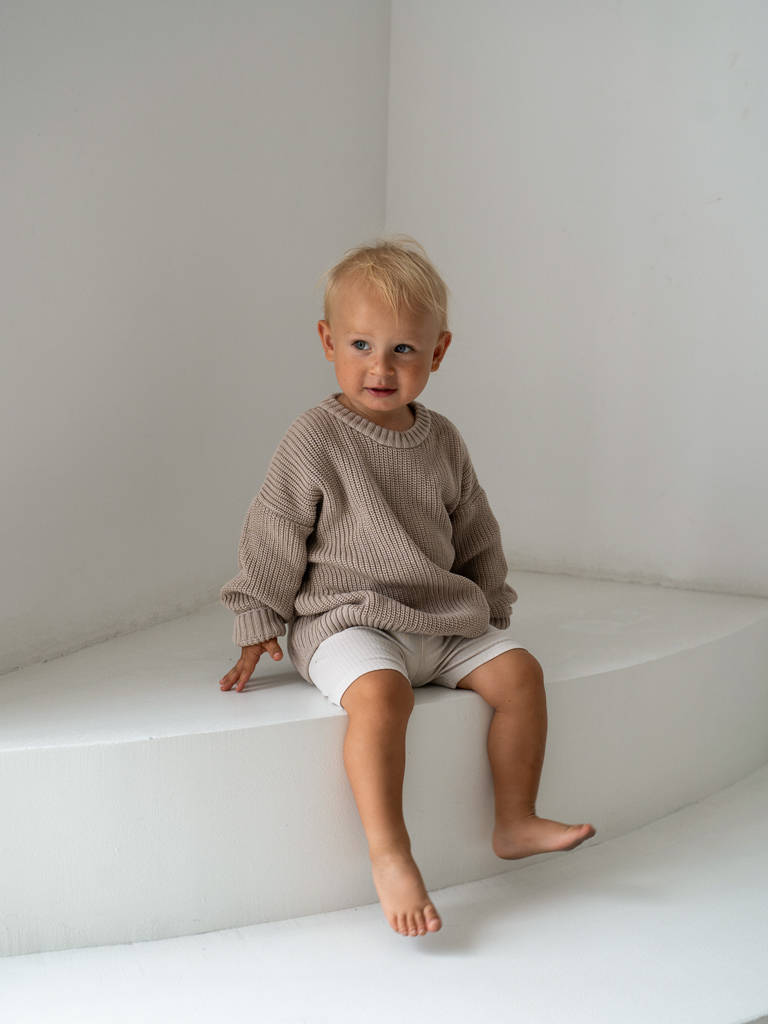 Sweter dziecięcy bawełniany kawowy - obrazek 3