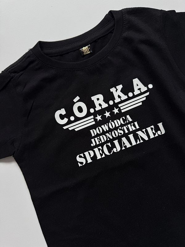 Koszulka czarna krótki rękaw córka dowódca jednostki specjalnej rozmiar 86