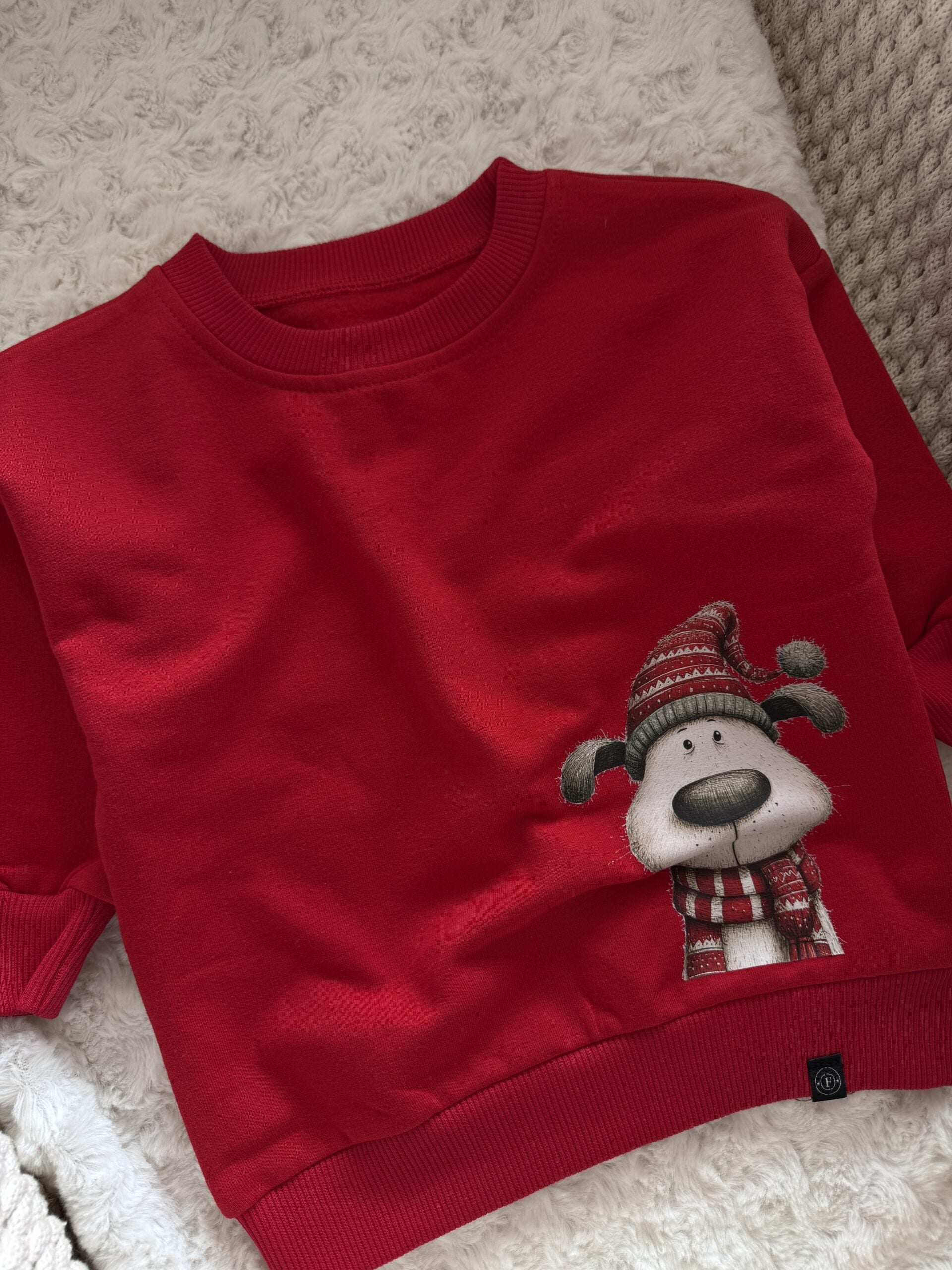 Bluza czerwona piesek rozmiar 74
