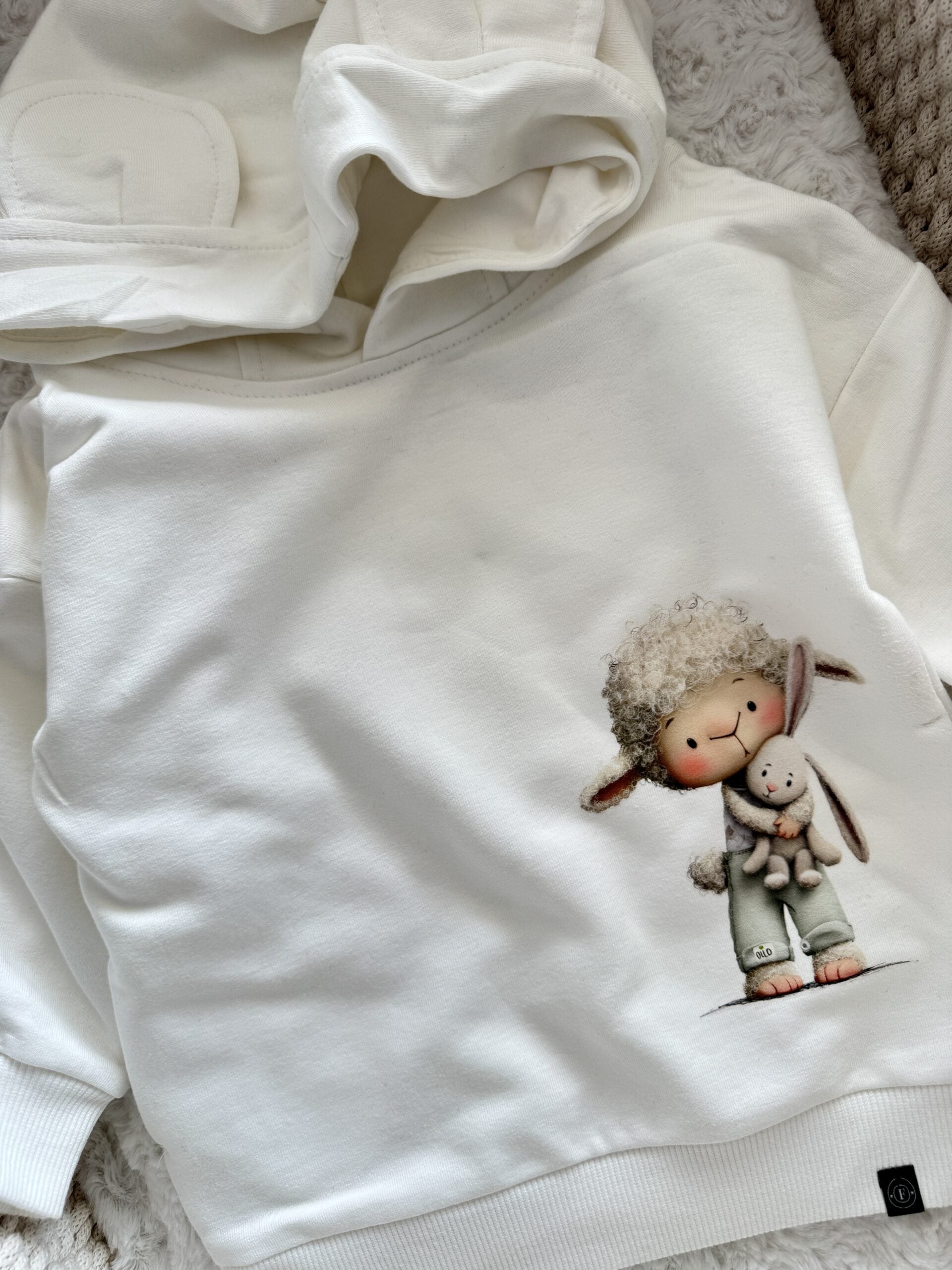 Bluza z kapturem ecru owieczka z króliczkiem rozmiar 80