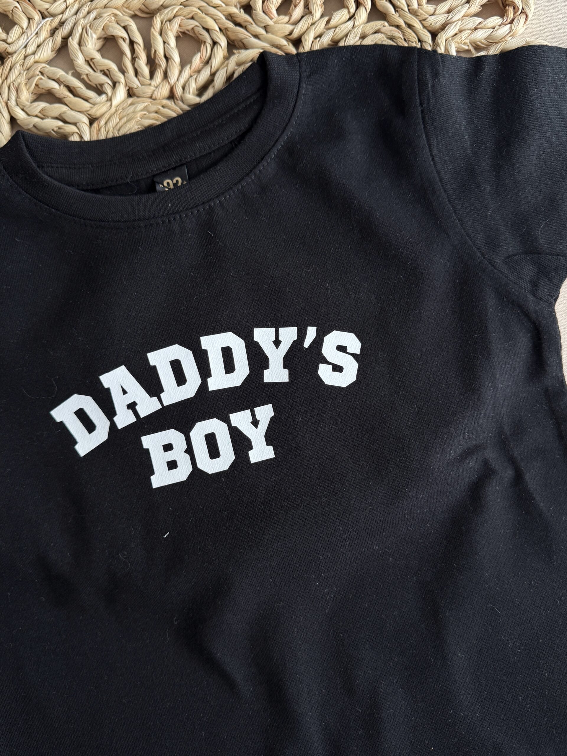 Koszulka czarna krótki rękaw daddys boy rozmiar 92