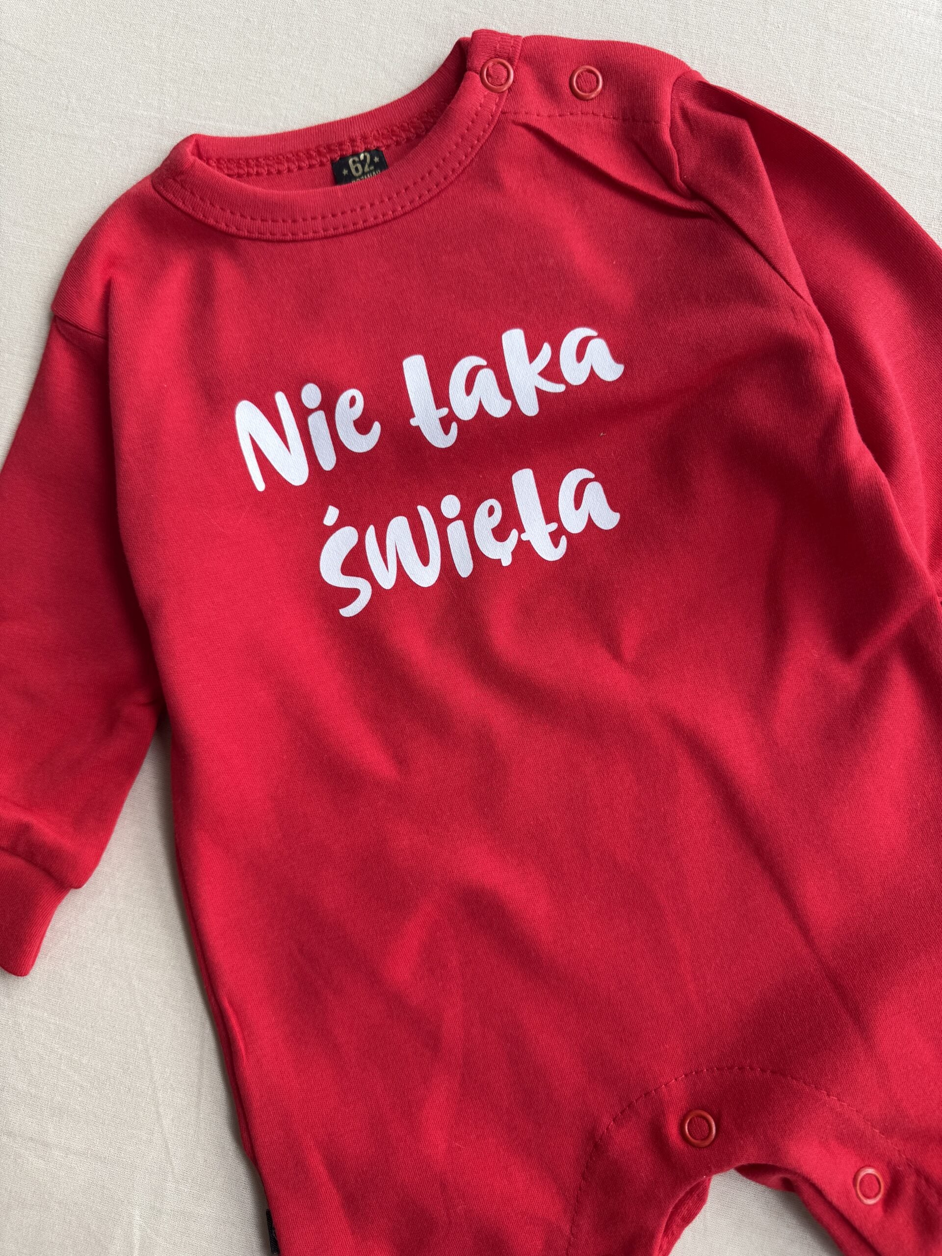 Pajac czerwony nie taka święta rozmiar 62