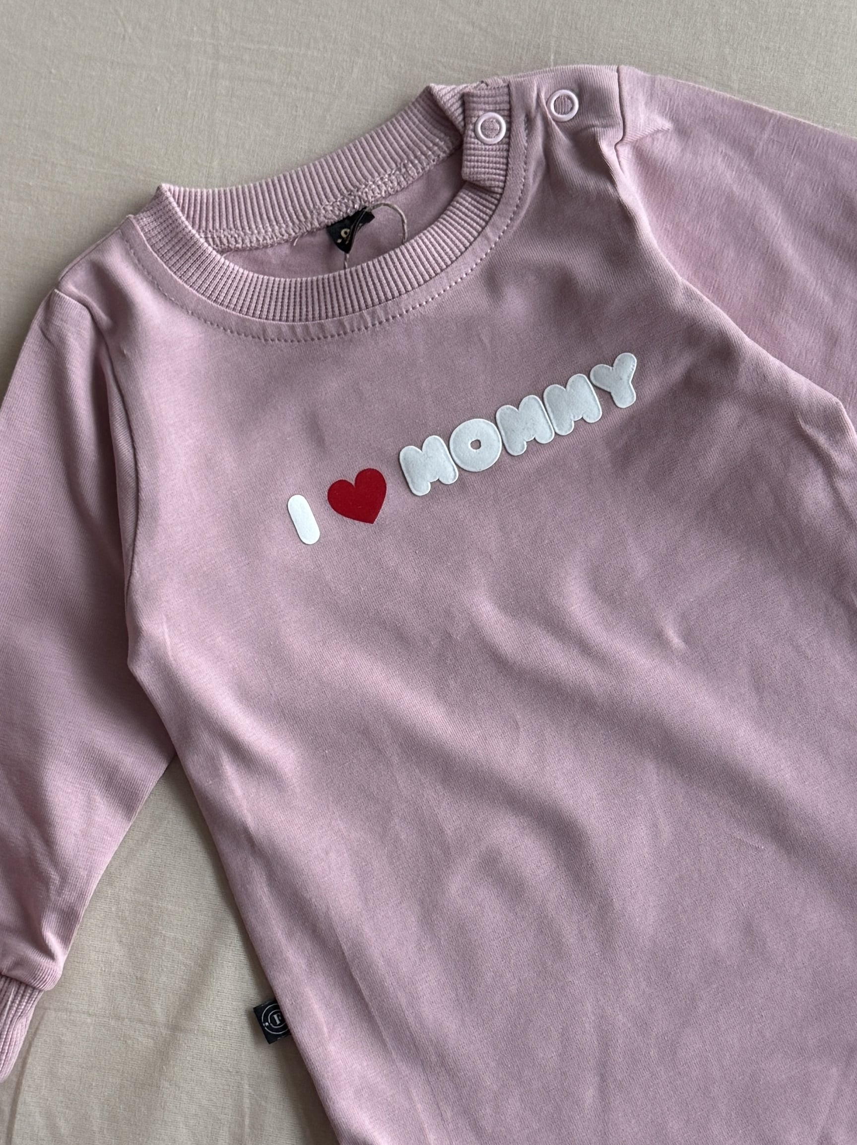 Body różowe długi rękaw I love mommy rozmiar 80