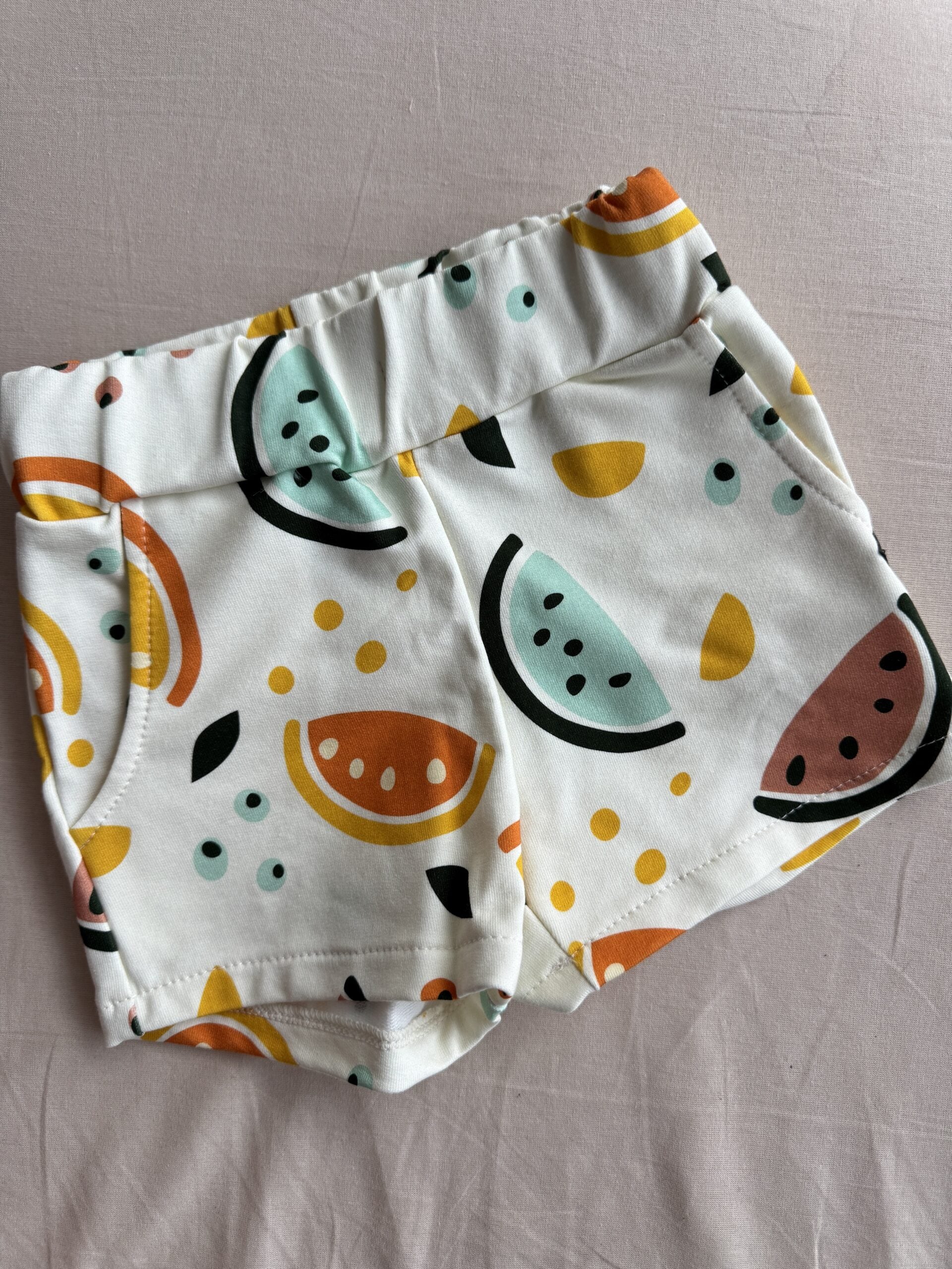 Spodenki print rozmiar 80