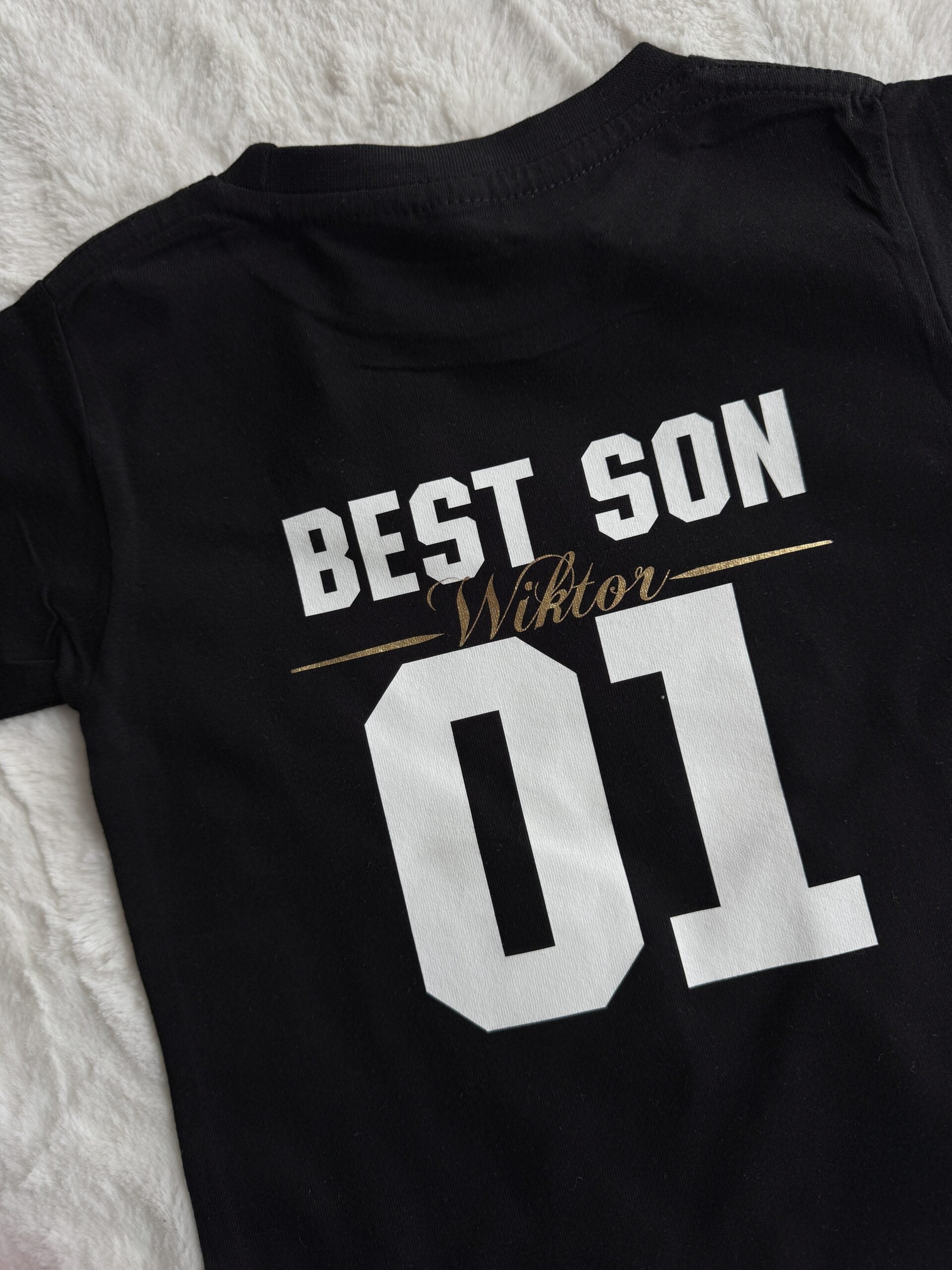 Koszulka czarna z krótkim rękawem best son Wiktor rozmiar 98