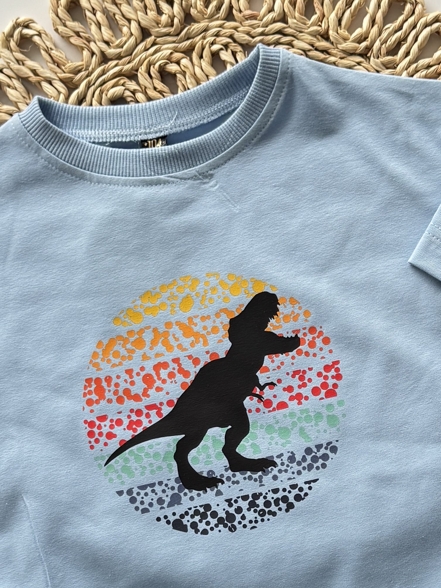 Koszulka różowa z krótkim rękawem dinosaur rozmiar 104