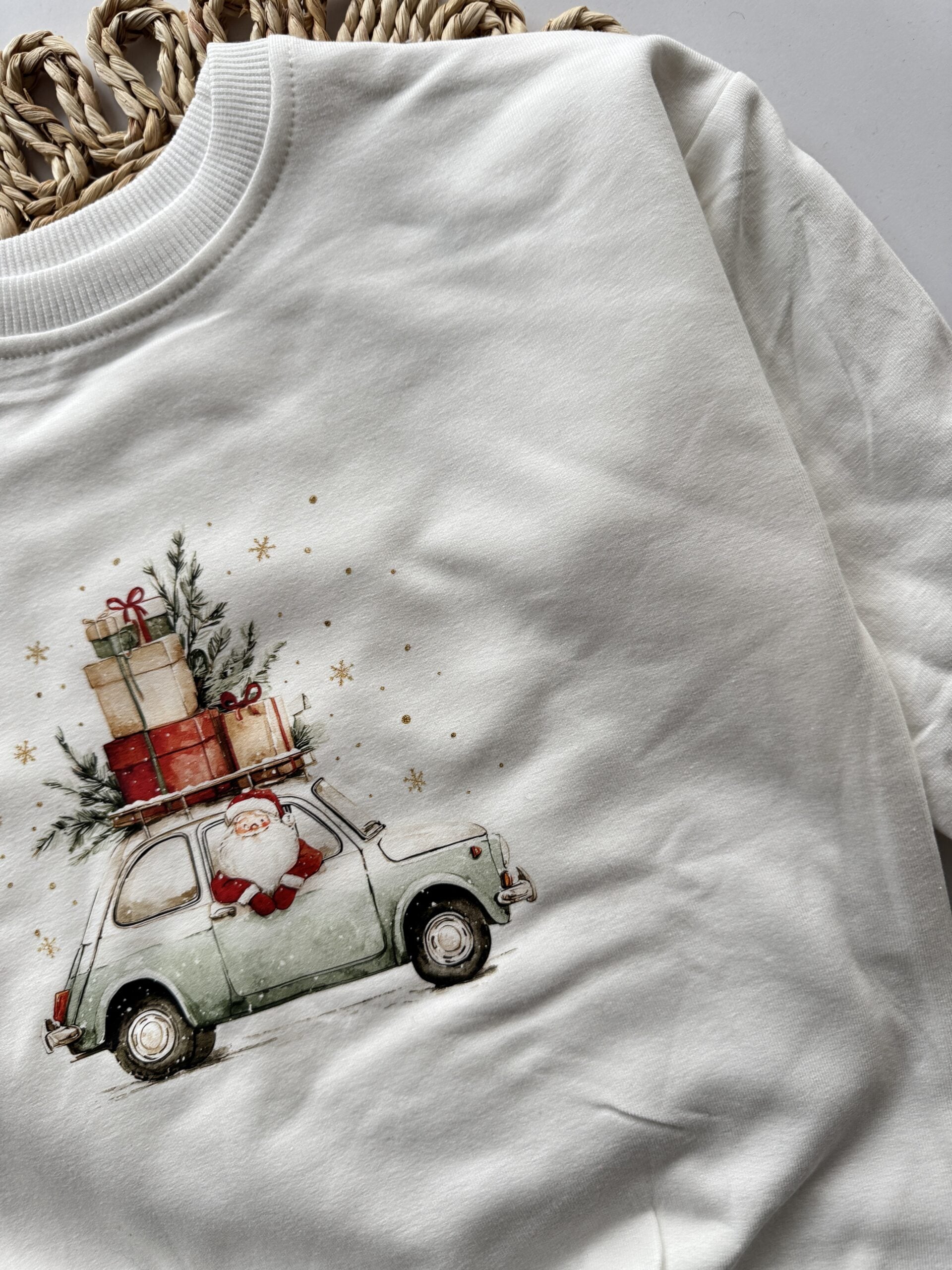 Bluza ecru samochód z prentami rozmiar 104