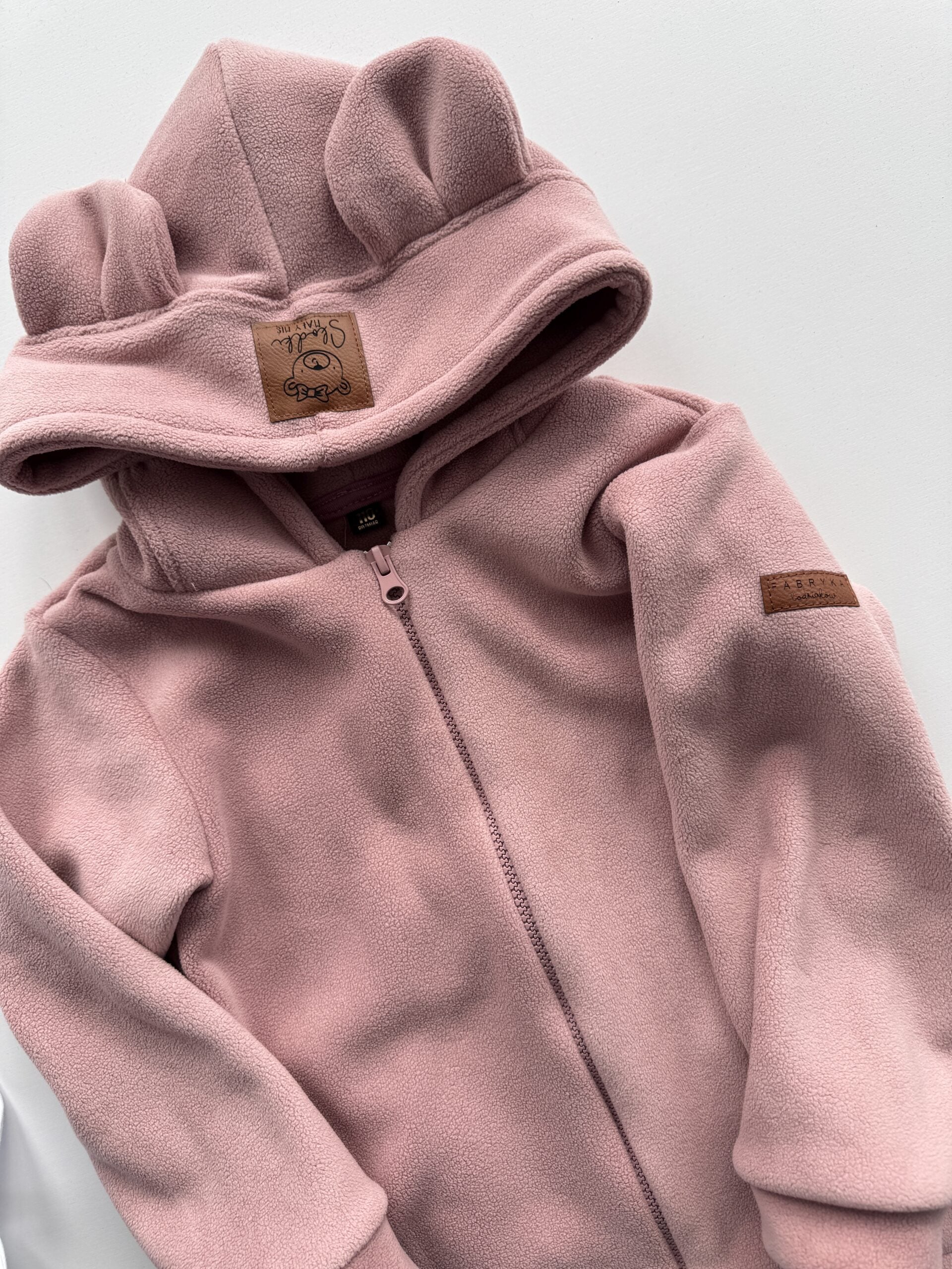 Bluza polarowa różowa ze skazą na plecach rozmiar 110
